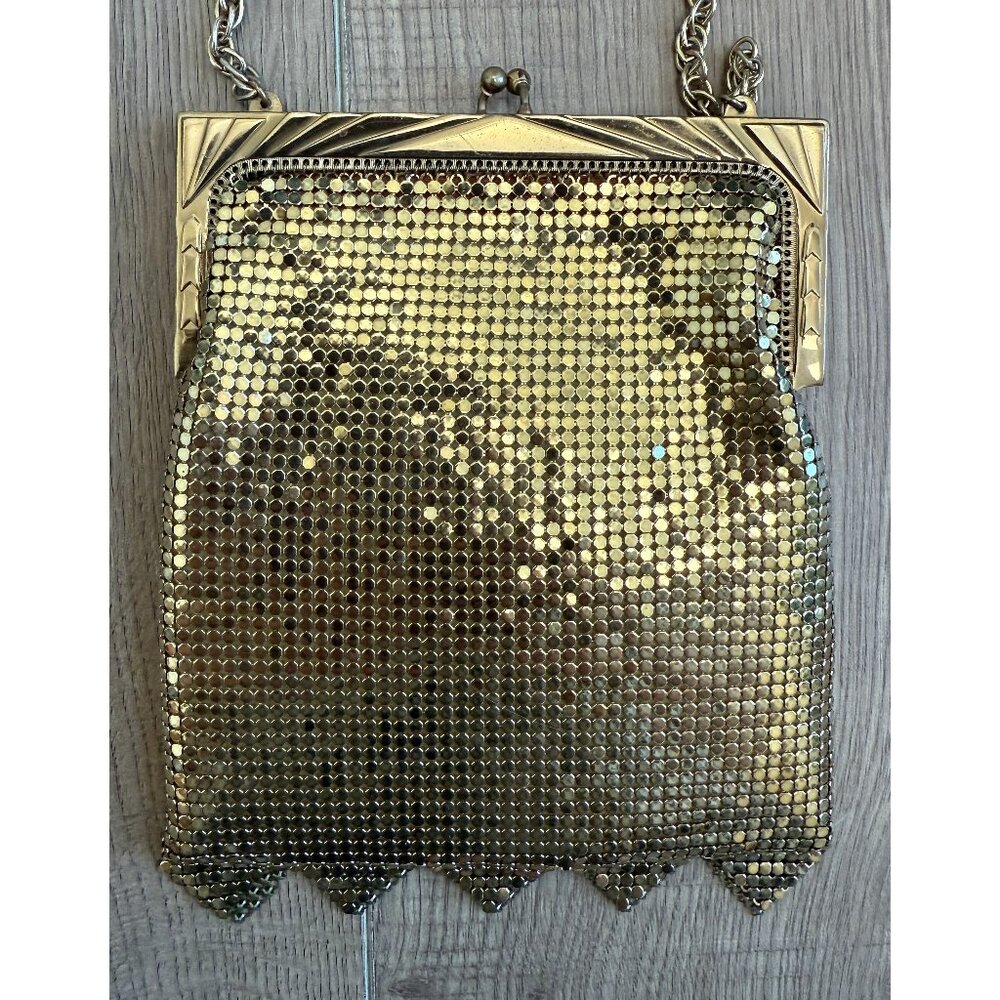 Vintage Whiting and Davis Gold Mesh handbag